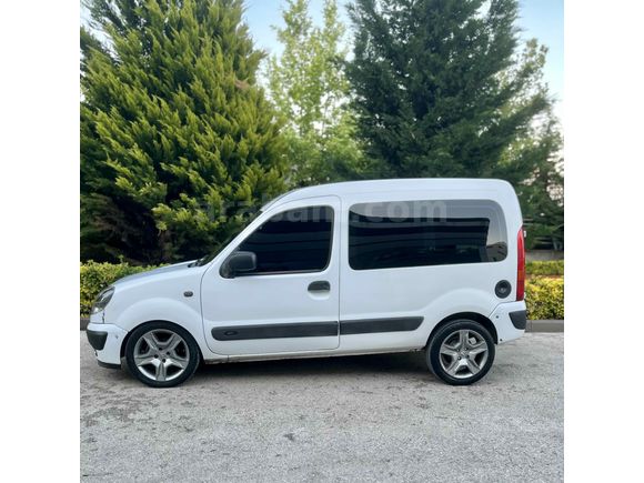 Sahibinden Renault Kangoo Multix 1.5 dCi Authentique 2010 Model 