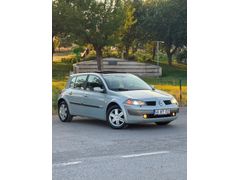 ÖĞRETMENDEN OTOMATİK VİTES CAM TAVAN SANRUFLU