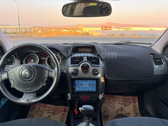 ÖĞRETMENDEN OTOMATİK VİTES CAM TAVAN SANRUFLU