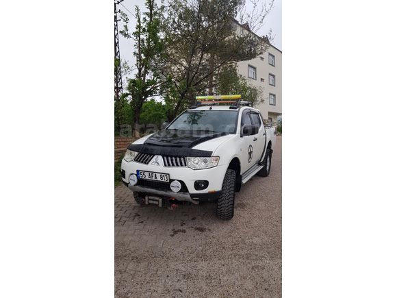 Sahibinden Mitsubishi L 200 4x4 Intense 2013 Model