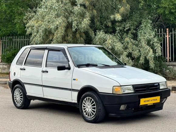 1996 UNO 70S BEYAZ BAKIMLI LPGLİ