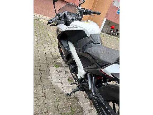 Bajaj Pulsar 200 RS TERTEMİZ MOTOR