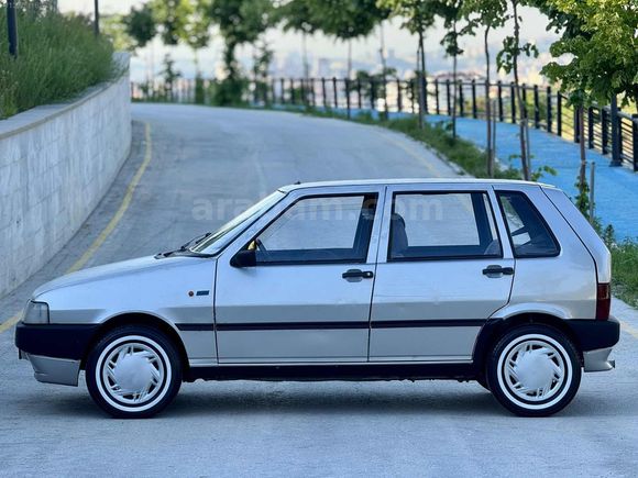 2000 MODEL UNO DEĞİŞENSİZ 2PARÇA BOYALI 174.000 KM