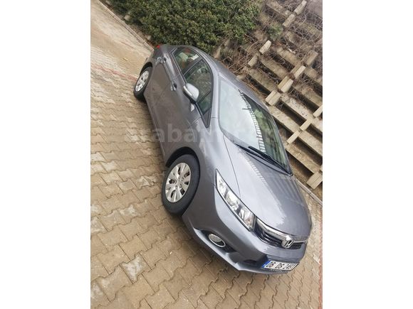 Sahibinden Honda Civic 1.6i VTEC Dream 2012 Model 