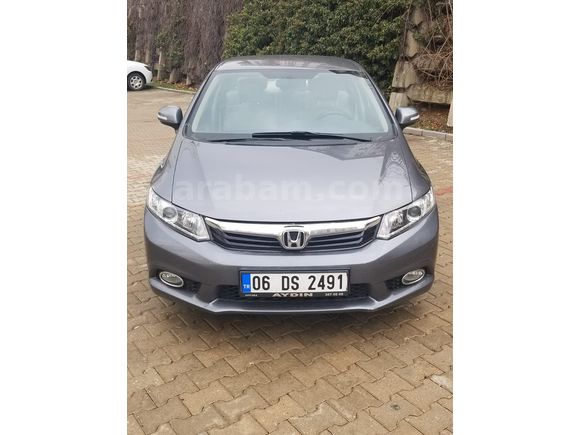 Sahibinden Honda Civic 1.6i VTEC Dream 2012 Model 
