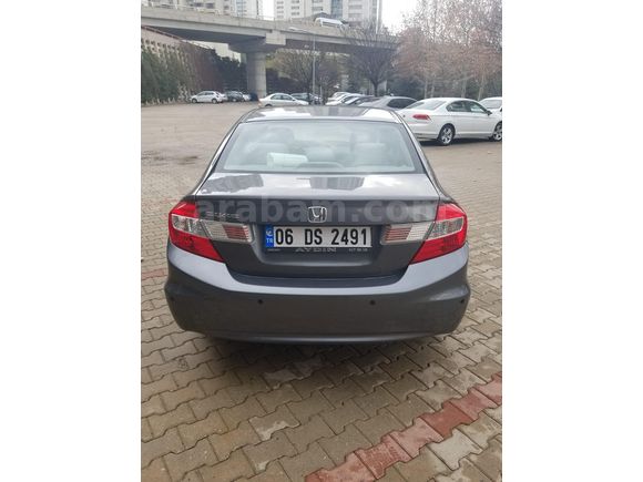Sahibinden Honda Civic 1.6i VTEC Dream 2012 Model 