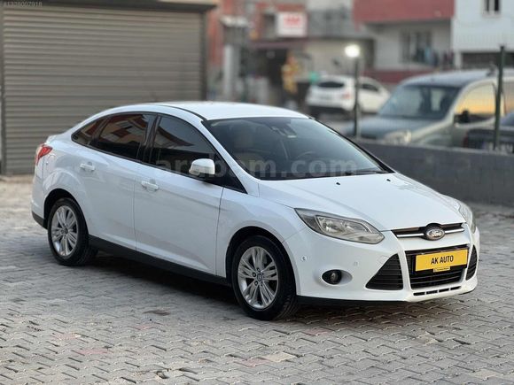 2012 FOCUS 1.6 STYLE 195 KM AGIR KAYITLI