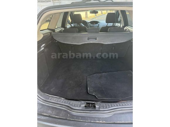 GENİŞ AİLE ARACI ARAYANLAR
