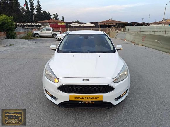 2015 Ford Focus style