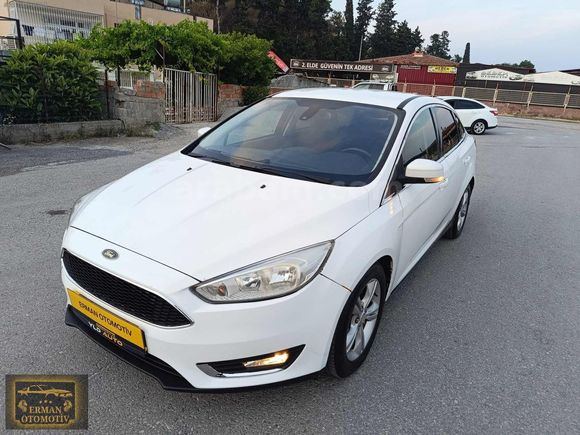 2015 Ford Focus style