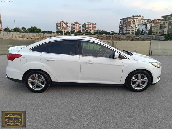 2015 Ford Focus style