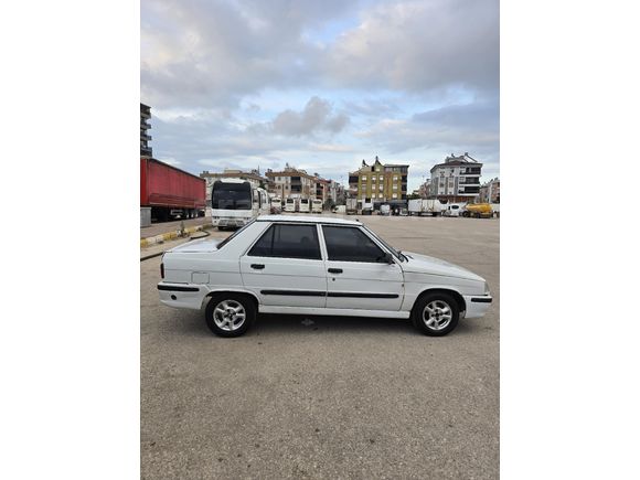 Sahibinden Renault R 9 1.4 Broadway RN 1997 Model