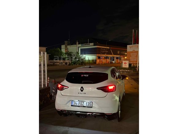 Sahibinden Renault Clio 1.0 SCe Joy 2022 Model 