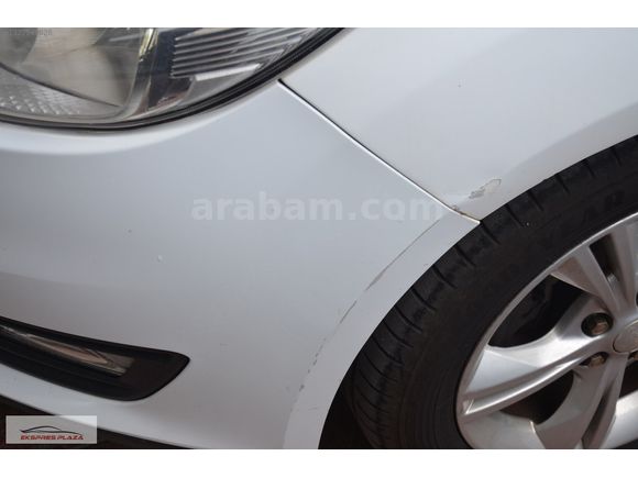 EKSPRES PLAZA^DAN 2015 FORD FOCUS 1.6 TDCI STYLE