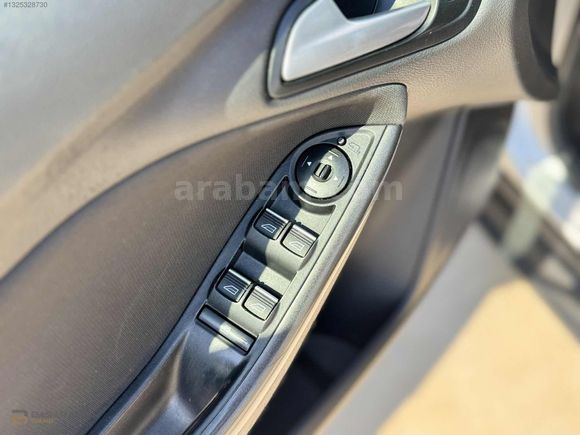 BAŞARAN 2016 FORD FOCUS 1.5 TDCI STYLE POWERSHIFT 120 HP
