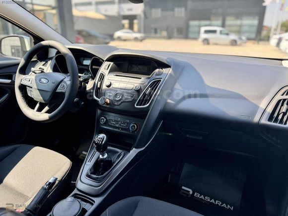 BAŞARAN 2016 FORD FOCUS 1.5 TDCI STYLE POWERSHIFT 120 HP