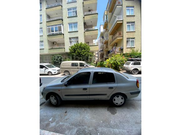 SAHİBİNDEN 2004 175 BİN KM CLİO SYMBOL