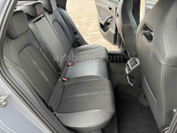 2023 CUPRA LEON 1.5 eTSI Mhev 150 HP BUCKET İLK SAHİBİ BOYASIZ !