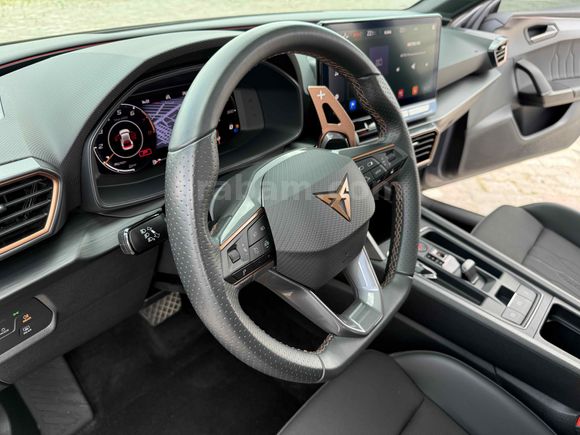 2023 CUPRA LEON 1.5 eTSI Mhev 150 HP BUCKET İLK SAHİBİ BOYASIZ !