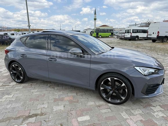 2023 CUPRA LEON 1.5 eTSI Mhev 150 HP BUCKET İLK SAHİBİ BOYASIZ !