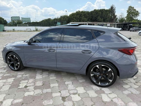 2023 CUPRA LEON 1.5 eTSI Mhev 150 HP BUCKET İLK SAHİBİ BOYASIZ !