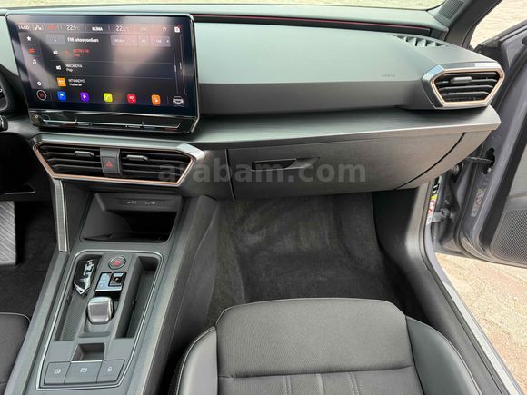 2023 CUPRA LEON 1.5 eTSI Mhev 150 HP BUCKET İLK SAHİBİ BOYASIZ !