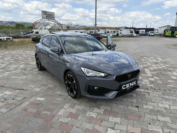2023 CUPRA LEON 1.5 eTSI Mhev 150 HP BUCKET İLK SAHİBİ BOYASIZ !