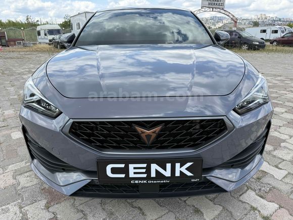 2023 CUPRA LEON 1.5 eTSI Mhev 150 HP BUCKET İLK SAHİBİ BOYASIZ !