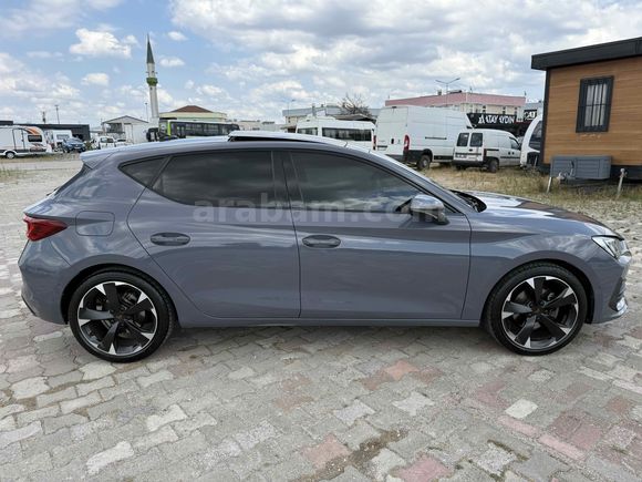 2023 CUPRA LEON 1.5 eTSI Mhev 150 HP BUCKET İLK SAHİBİ BOYASIZ !