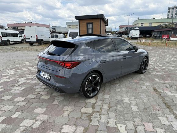 2023 CUPRA LEON 1.5 eTSI Mhev 150 HP BUCKET İLK SAHİBİ BOYASIZ !
