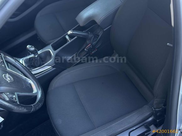 2012 MODEL DEĞİŞENSİZ 1.4 T 140 HP OPEL İNSİGNİA