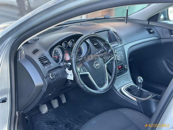 2012 MODEL DEĞİŞENSİZ 1.4 T 140 HP OPEL İNSİGNİA