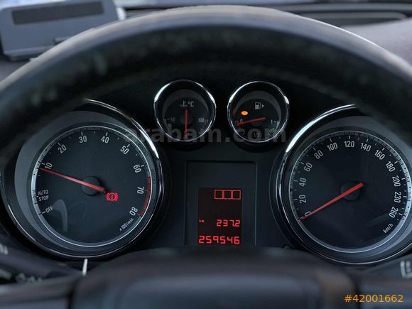 2012 MODEL DEĞİŞENSİZ 1.4 T 140 HP OPEL İNSİGNİA