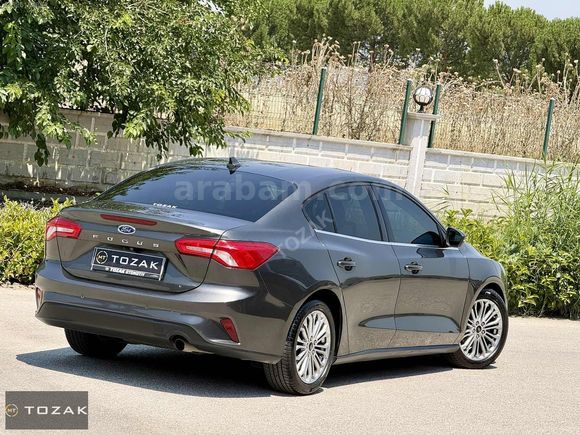 2020 FORD FOCUS 1.5 ECOBLUE TİTANYUM OTOMATİK VİTES FÜME