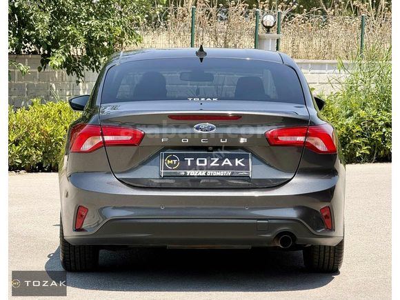 2020 FORD FOCUS 1.5 ECOBLUE TİTANYUM OTOMATİK VİTES FÜME