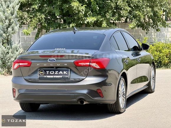 2020 FORD FOCUS 1.5 ECOBLUE TİTANYUM OTOMATİK VİTES FÜME