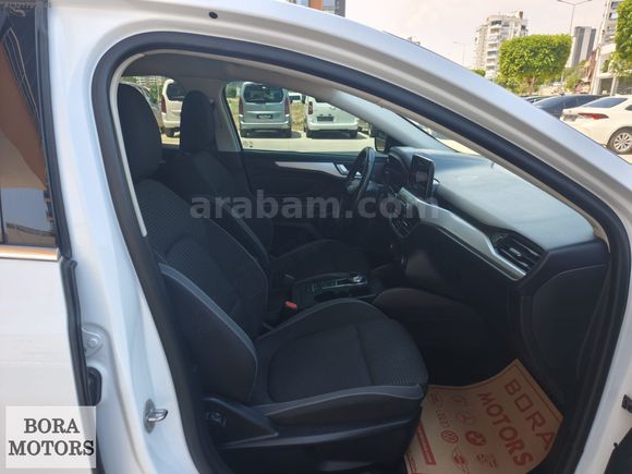 BORA MOTORS FORD FOCUS 1.5 ECOBLUE TİTANYUM 128.500 KM HATASIZ