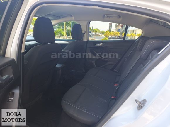BORA MOTORS FORD FOCUS 1.5 ECOBLUE TİTANYUM 128.500 KM HATASIZ
