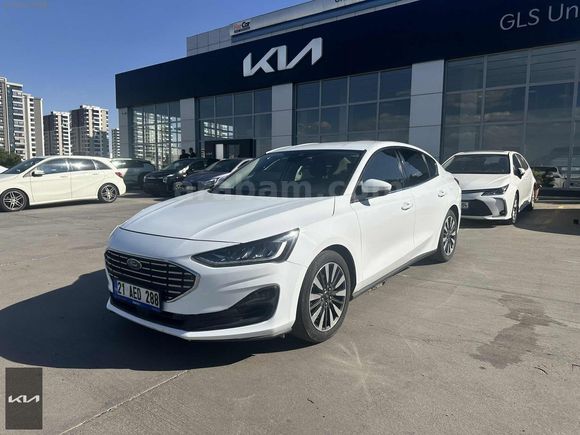GLS UNAT KİA BAYİİ 2023 FOCUS DİZEL OTOMATİK TİTANİUM