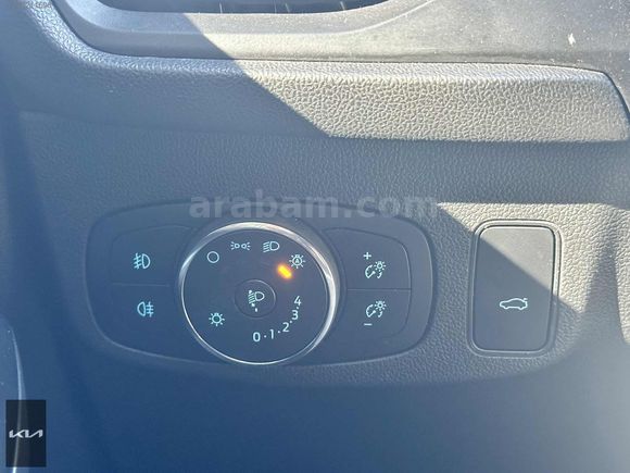 GLS UNAT KİA BAYİİ 2023 FOCUS DİZEL OTOMATİK TİTANİUM