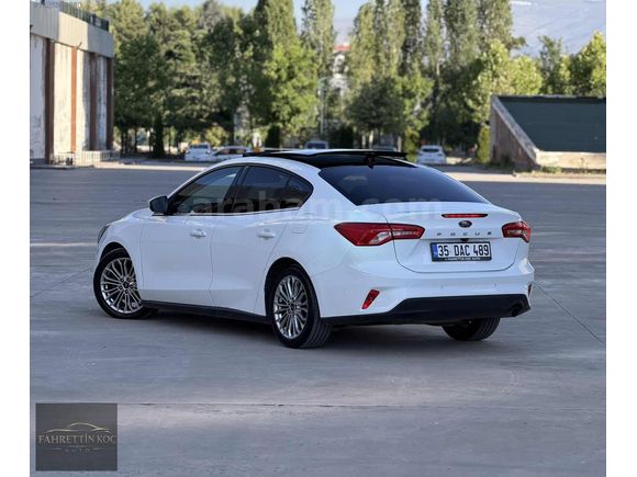 2020 FOCUS 1.5 ECOBLUE TİTANYUM CAM TAVAN+ISITMA HATASIZ BOYASIZ