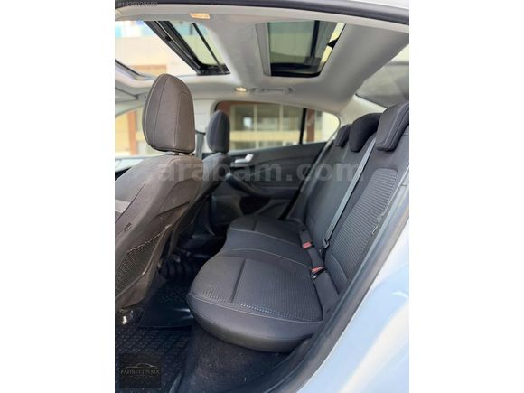 2020 FOCUS 1.5 ECOBLUE TİTANYUM CAM TAVAN+ISITMA HATASIZ BOYASIZ