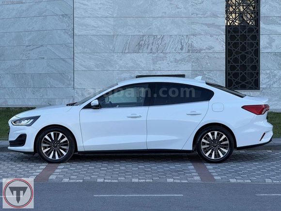 2023 MODEL FORD FOCUS 1.5 ECOBLUE TİTANİUM HATASIZ 91KM