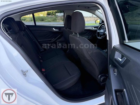 2023 MODEL FORD FOCUS 1.5 ECOBLUE TİTANİUM HATASIZ 91KM