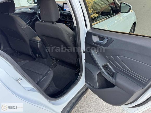 2023 MODEL FORD FOCUS 1.5 ECOBULE TİTANİUM HATASIZ BOYASIZ