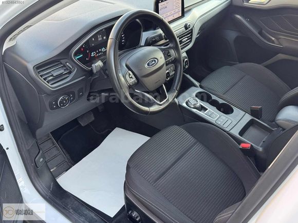2023 MODEL FORD FOCUS 1.5 ECOBULE TİTANİUM HATASIZ BOYASIZ