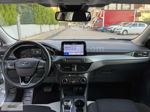 2023 MODEL FORD FOCUS 1.5 ECOBULE TİTANİUM HATASIZ BOYASIZ