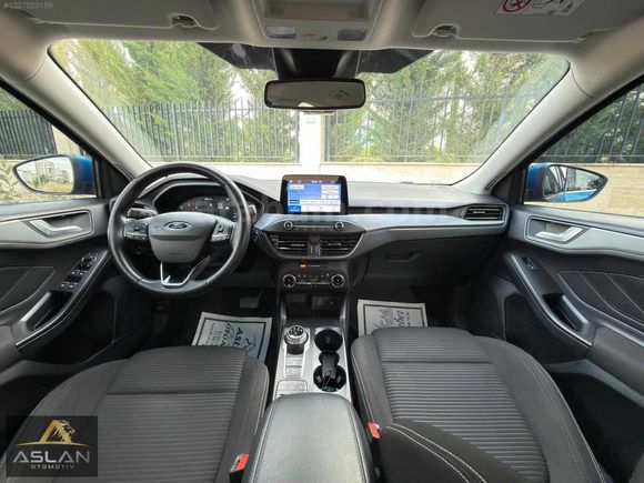 2023~FOCUS~1.5 ECOBLUE~BOYASIZ~TİTANİUM~SER.BAKIMLI 78.000KM