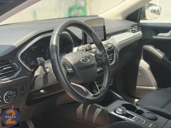 AKOTO FORD 2.ELDEN 2020 FORD FOCUS TİTANİUM 35.000KM'DE