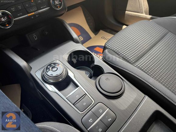 AKOTO FORD 2.ELDEN 2020 FORD FOCUS TİTANİUM 35.000KM'DE